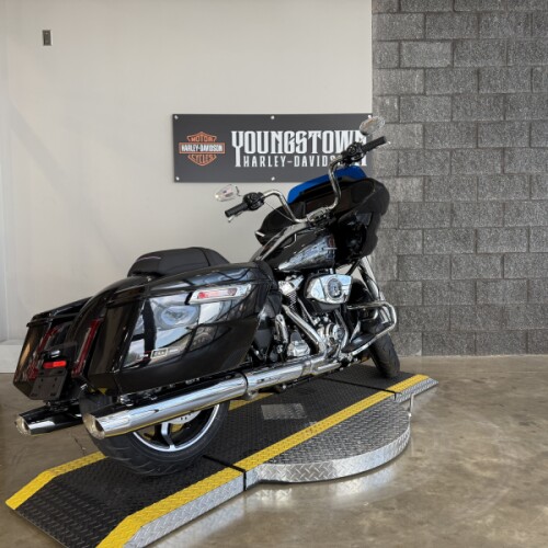 2026 Harley-Davidson® Road Glide® FLTRX thumb 2