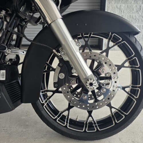 2022 Harley-Davidson® Road Glide® Special Black Denim thumb 1