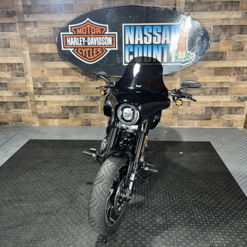 2019 Harley-Davidson® Sport Glide™ Vivid Black thumb 3