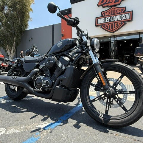 2026 Harley-Davidson® Nightster™ thumb 3