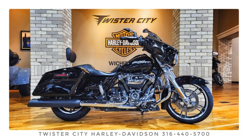 2019 Harley-Davidson® Street Glide®, FLHX