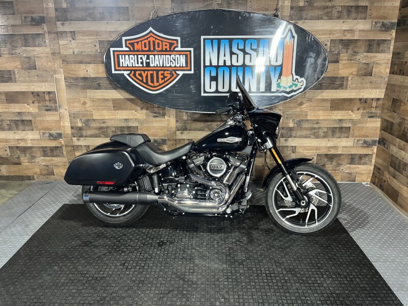 2019 Harley-Davidson® Sport Glide™ Vivid Black