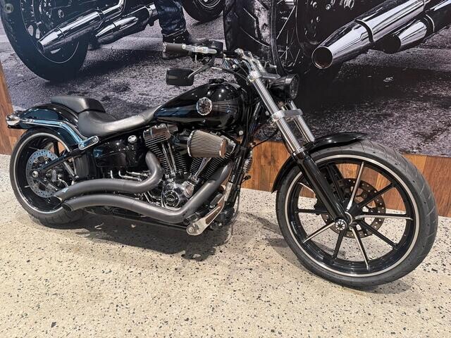 2015 Harley-Davidson® Breakout®