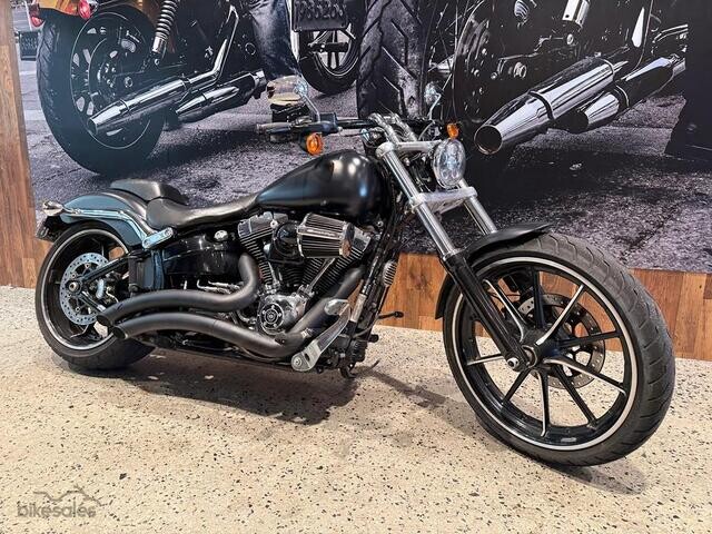 2016 Harley-Davidson® Breakout®