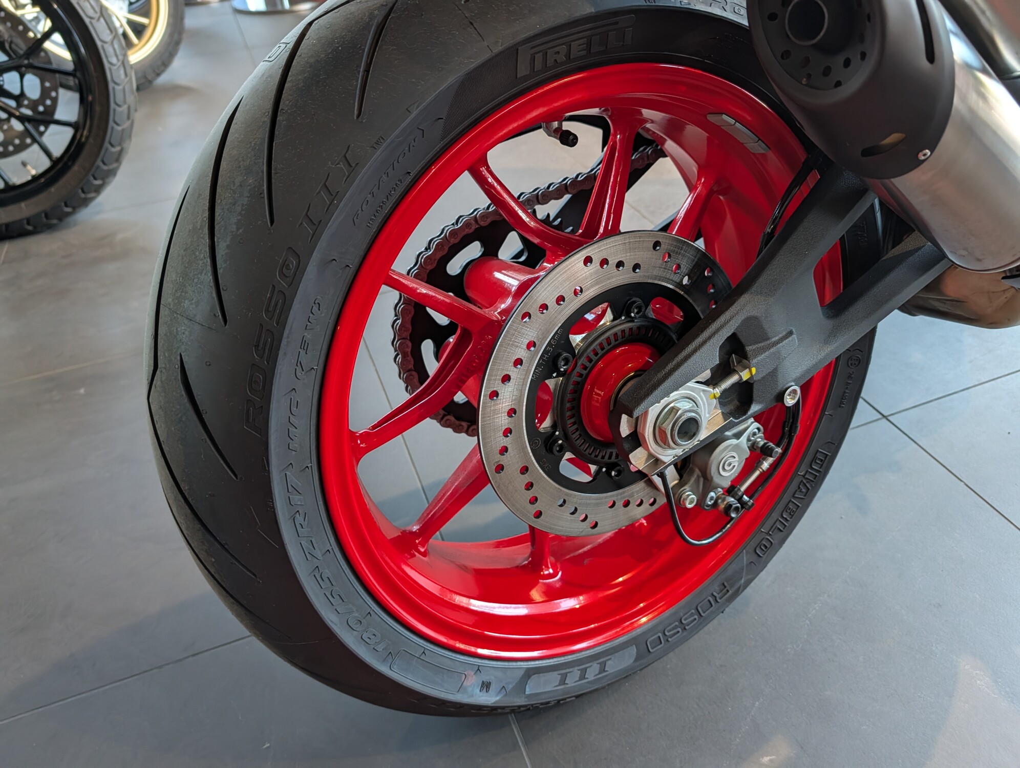 2025 Ducati Monster, photo 10
