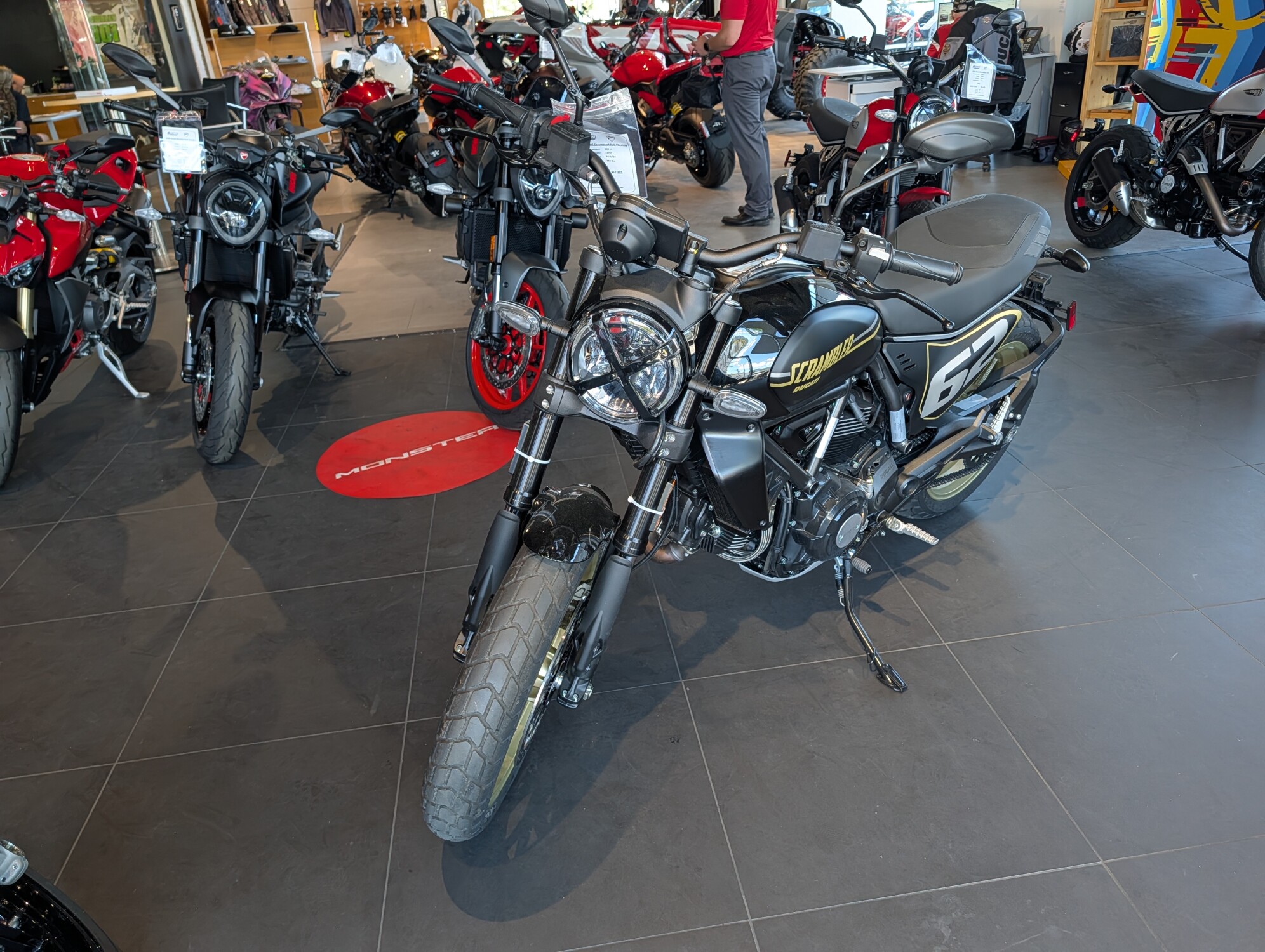 2025 Ducati Scrambler® Full Throttle, photo 7