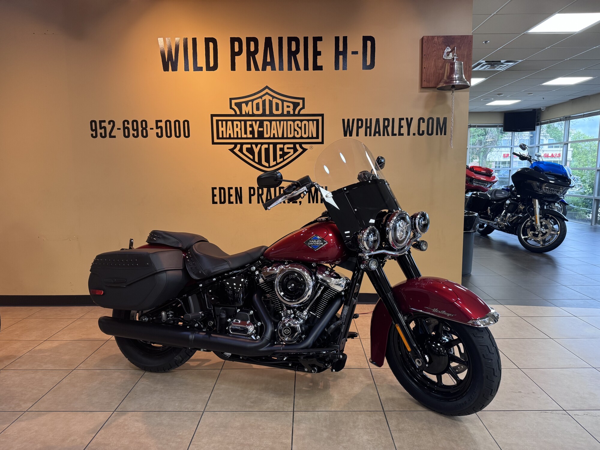 2026 Harley-Davidson® Heritage Classic Brilliant Red Black Laced Wheels