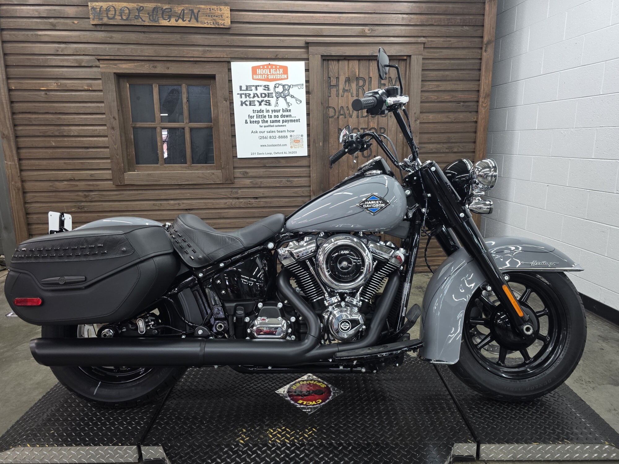 2026 Harley-Davidson® Heritage Classic® | New Cruiser Motorcycle