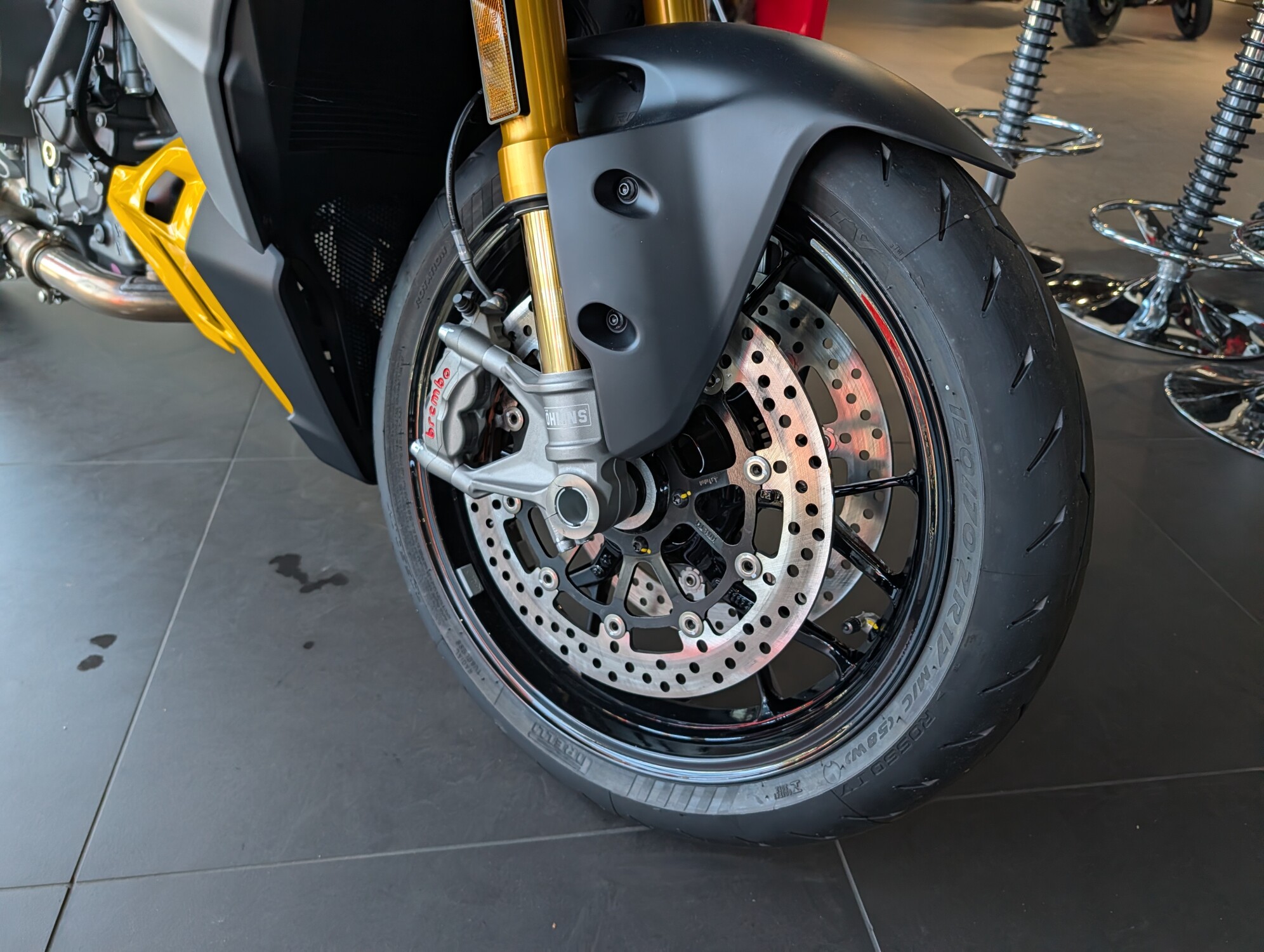 2026 Ducati Streetfighter V2S, photo 11