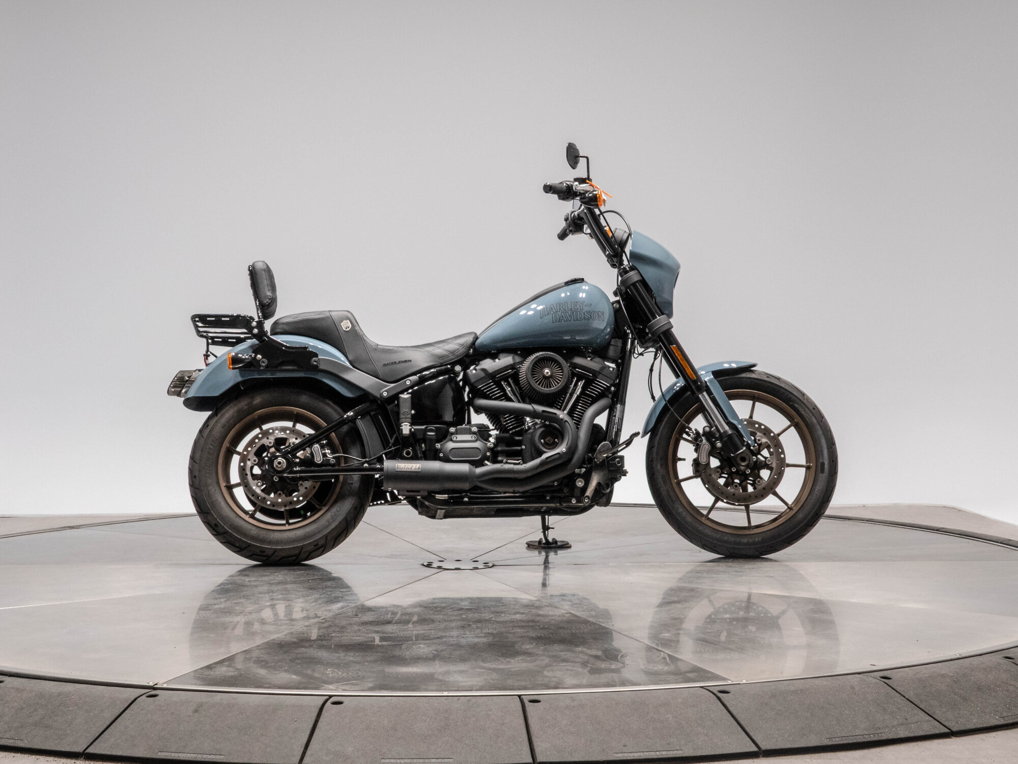 2024 HARLEY-DAVIDSON FXLRS LOW RIDER S in Sharkskin Blue