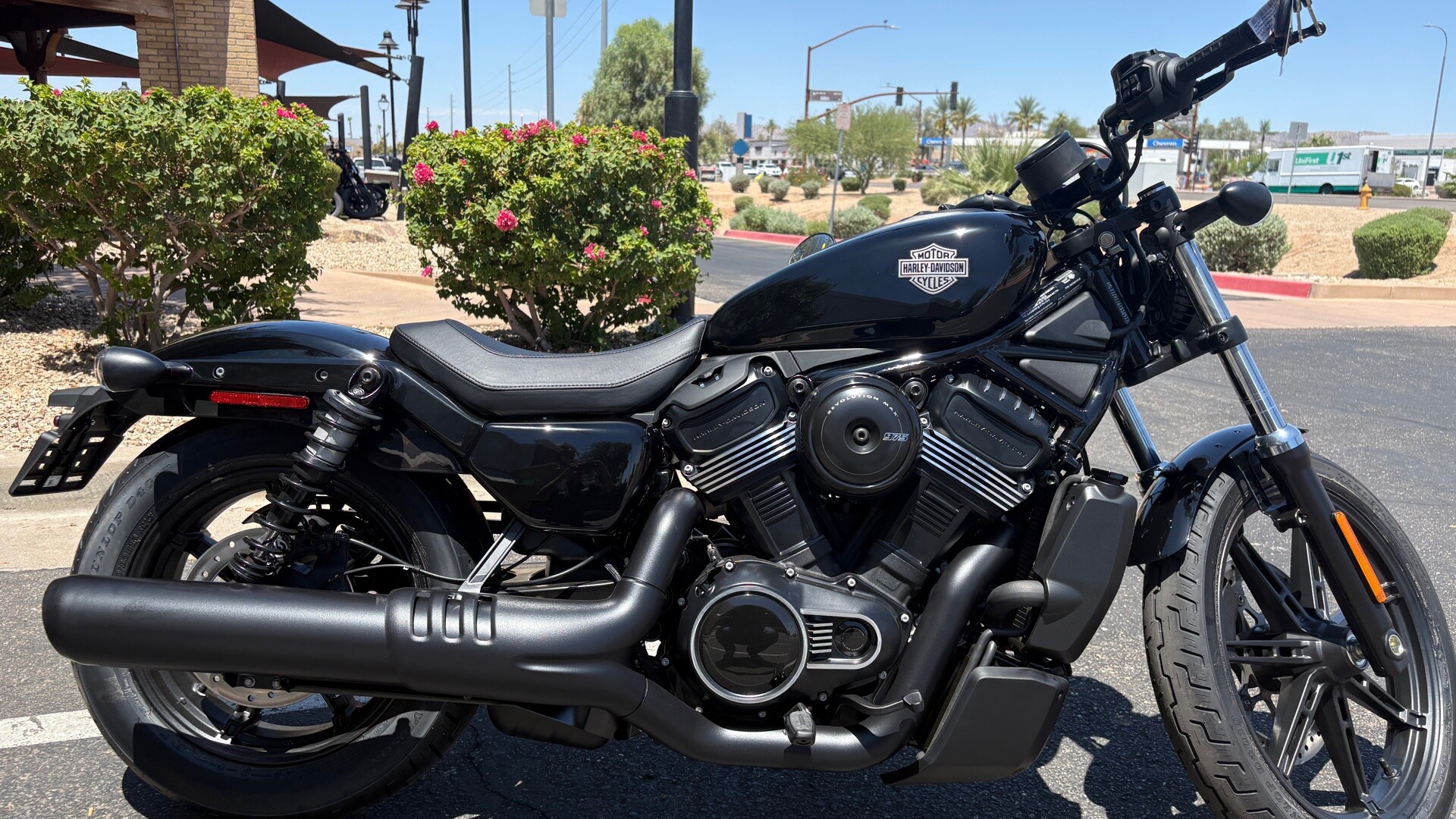 RH975 2026 Nightster®