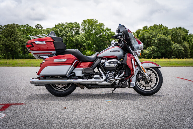 2017 Harley-Davidson Electra Glide Ultra Classic FLHTCU