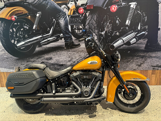 MY23 Harley-Davidson Softail Heritage Classic S 114 w/ABS Cruise (FLHCS) Prospect Gold