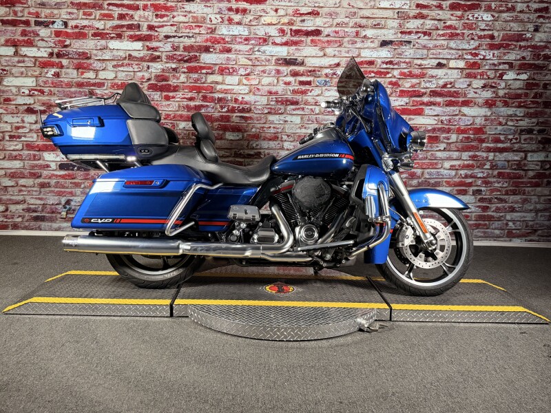 FLHTKSE 2020 CVO™ Limited