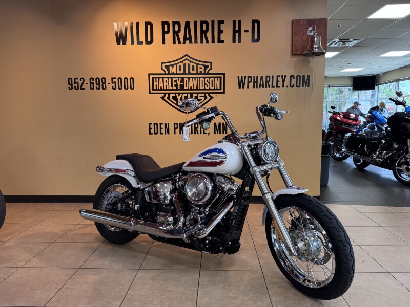 2026 Harley-Davidson® Super Glide® White Onyx Pearl