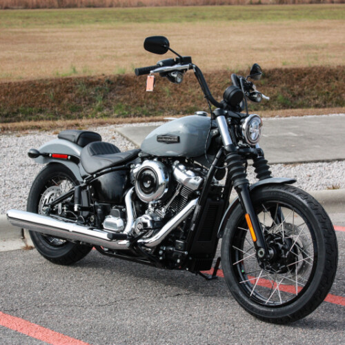 2026 Harley-Davidson® FXBB Street Bob® thumb 3