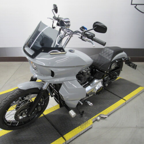 FXBB 2025 Street Bob™ thumb 1