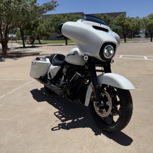 2020 Harley-Davidson® Street Glide® Special Stone Washed White Pearl thumb 2