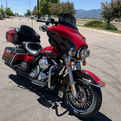 2011 Harley-Davidson® Electra Glide® Ultra Limited thumb 3