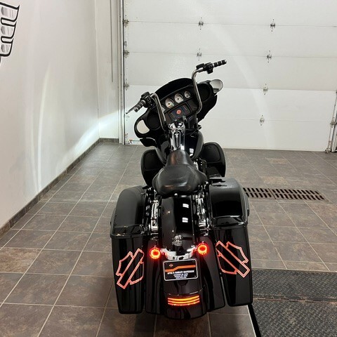 FLHX 2017 Street Glide® thumb 1