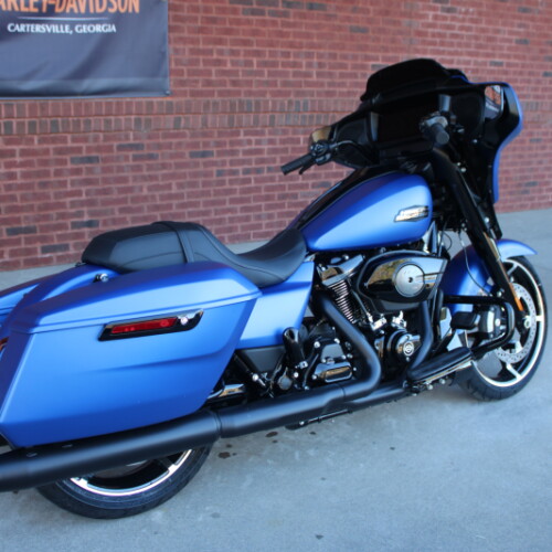 2026 Harley-Davidson® Street Glide® Aurora Blue Denim Black Trim thumb 2