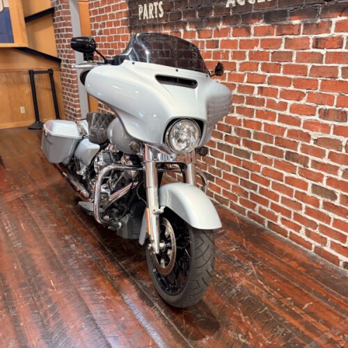FLHX 2023 Street Glide® thumb 1