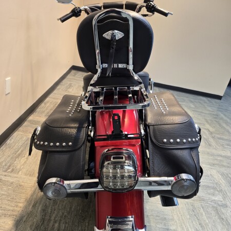 2012 Harley-Davidson® Heritage Softail® Classic Two-Tone Ember Red Sunglo/Merlot Sunglo FLSTC thumb 2