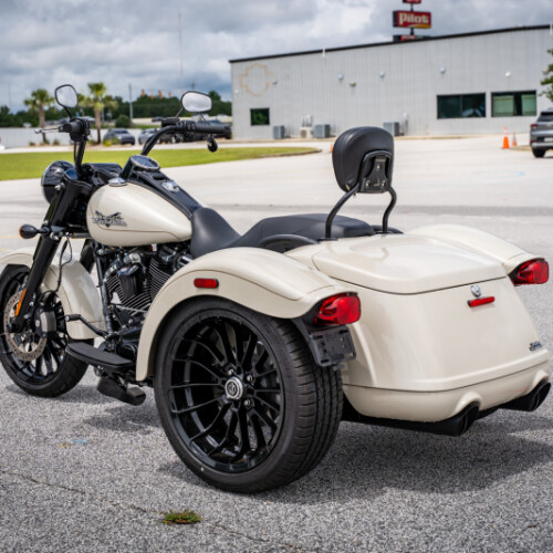 2023 Harley-Davidson Freewheeler FLRT thumb 0
