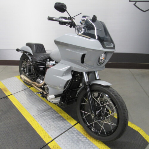 FXBB 2025 Street Bob™ thumb 3