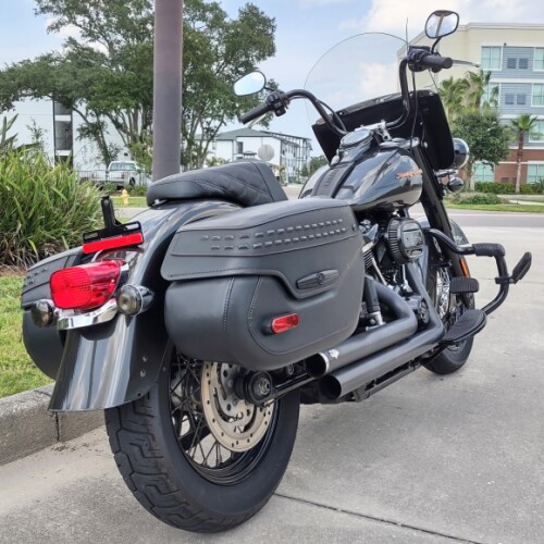Harley-Davidson® Heritage Classic 114 2019 thumb 1