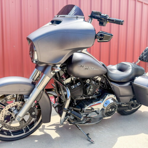 2016 Harley-Davidson® Street Glide® Special FLHXS  thumb 1