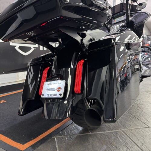 2016 Harley-Davidson® Road Glide® Special Black Quartz thumb 0