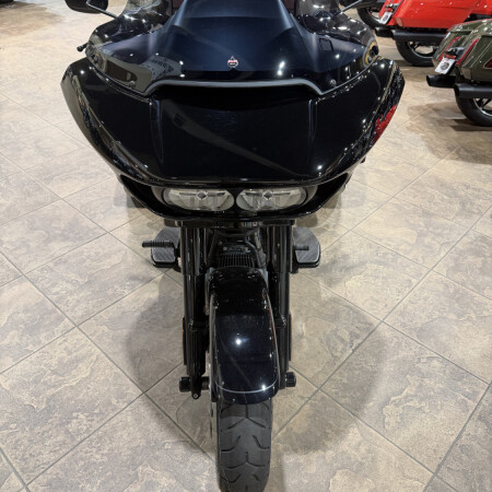 2023 Harley-Davidson® Road Glide® 3 Vivid Black thumb 1
