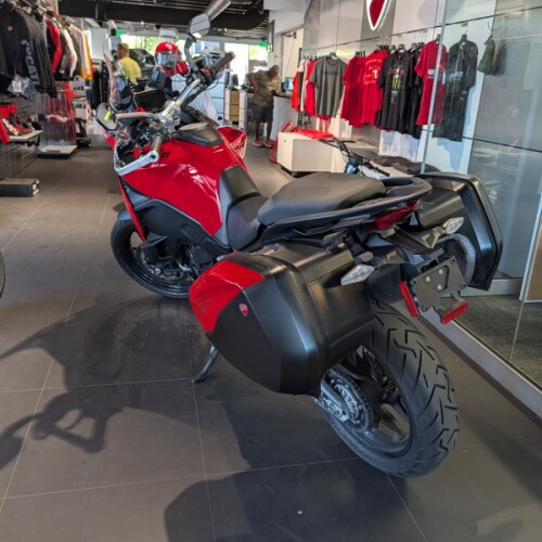 2025 Ducati Multistrada V2 DEMO thumb 0
