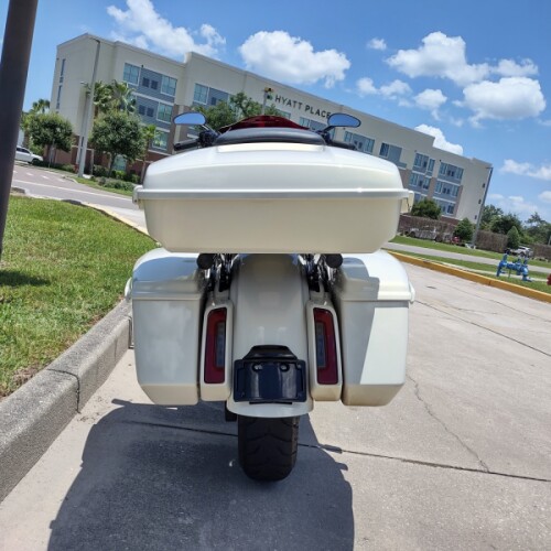 Harley-Davidson® CVO™ Road Glide® ST 2024 thumb 0