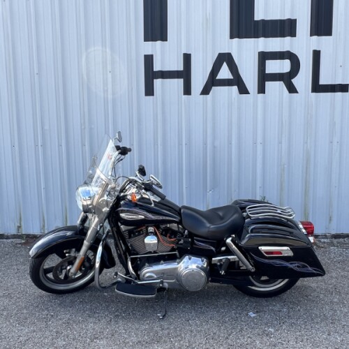 2016 Harley-Davidson® Switchback™ Vivid Black thumb 2