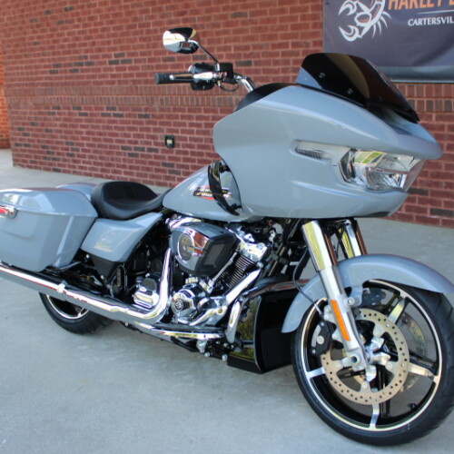 2026 Harley-Davidson® Road Glide® Dark Billiard Gray Black Solo Cast Wheels thumb 3