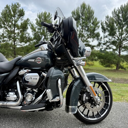 2025 Harley-Davidson Tri Glide Ultra FLHTCUTG  thumb 1