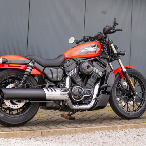 2026 Harley-Davidson® Nightster® thumb 1