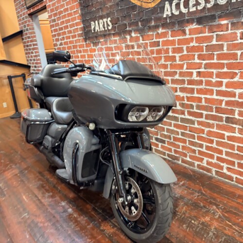 FLTRK 2022 Road Glide® Limited thumb 1