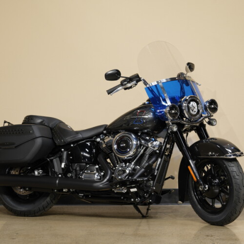 Harley-Davidson® Heritage Classic® 2026 thumb 2