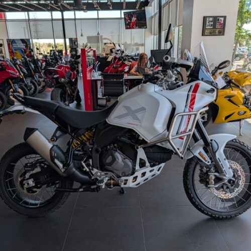 2025 Ducati DesertX  thumb 3