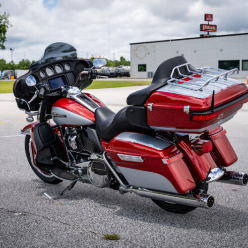 2017 Harley-Davidson Electra Glide Ultra Classic FLHTCU thumb 0