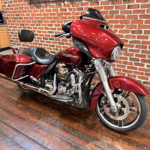 FLHX 2017 Street Glide® thumb 2