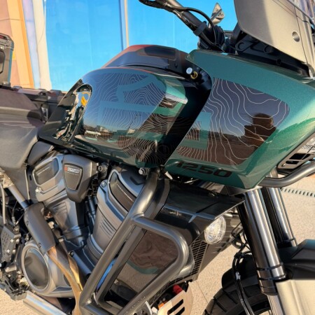 2024 Harley-Davidson® Pan America™ 1250 Special Alpine Green w/Laced Wheels thumb 3