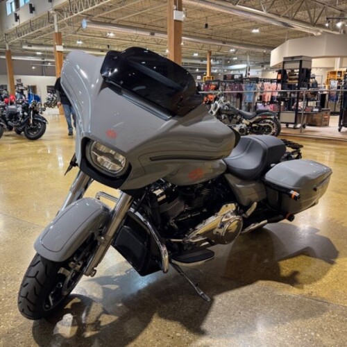 FLHX 2024 Street Glide® thumb 0