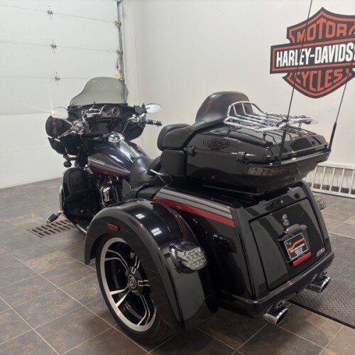 FLHTCUTGSE 2020 CVO™ Tri Glide® thumb 1