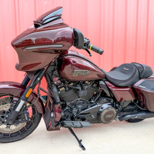 2024 Harley-Davidson® CVO™ Street Glide® FLHXSE thumb 1