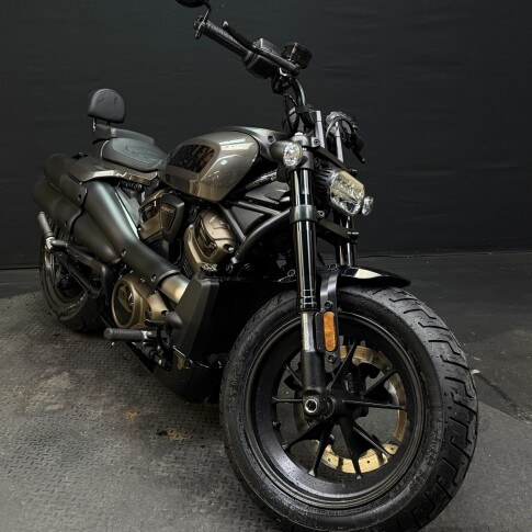 Harley-Davidson<sup>®</sup> Sportster<sup>®</sup> S 2023 RH1250S GRAY HAZE thumb 2