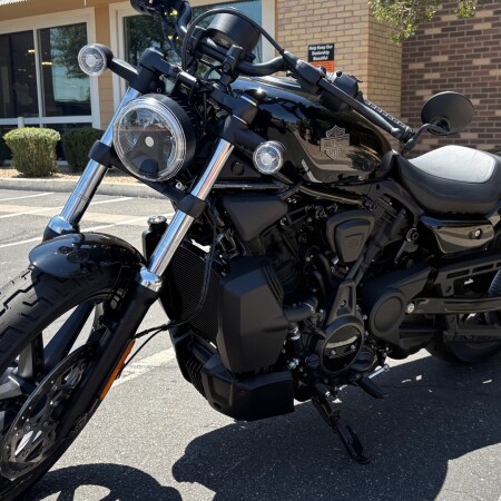 RH975 2026 Nightster® thumb 3